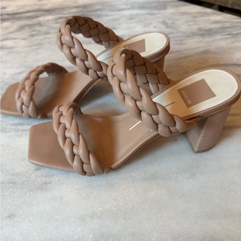 Dolce Vita Women's Paily Pearl Braided Detailing. Size 9